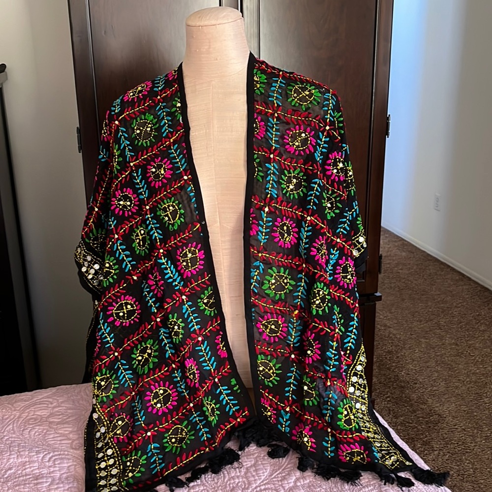 NEW!  Clever Carriage Company Artisan Embroidered Coverup